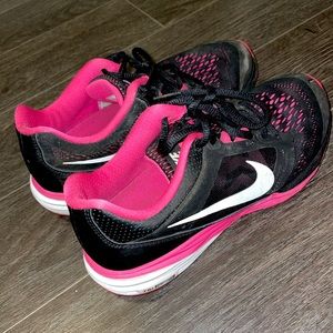 Women’s Nikes, size 6.5 US